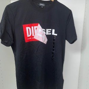 New w Tags DIESEL Mens T-shirt | Large